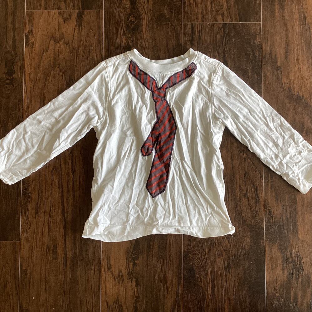 Crazy 8 Tie Applique Tee